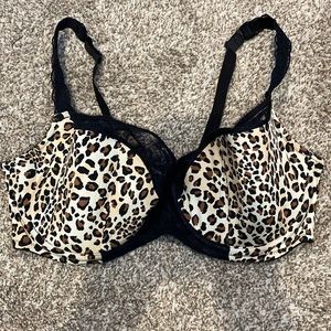 NEW Cacique leopard bra with lace